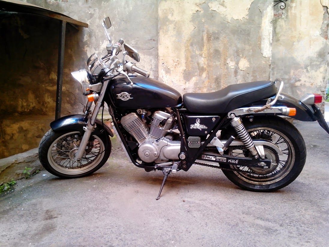 Honda VRX 400